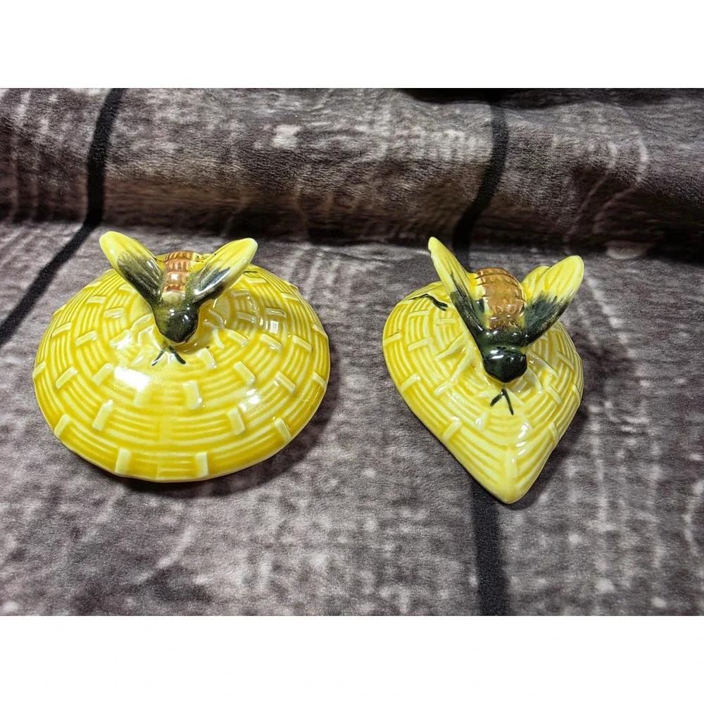 Vintage Yellow Beehive Ceramic Sugar Bowl and Creamer Set with Bees Skep Design‎